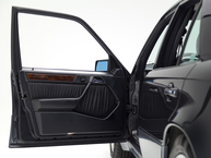 1992 Mercedes-Benz 500E - WDB1240361B872073 - Studio